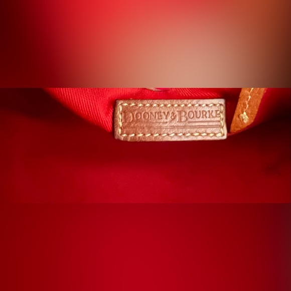 Vintage Dooney and Bourke Crossbody Saddlebag Dooney Leather Shoulder Bag Green - Picture 7 of 14